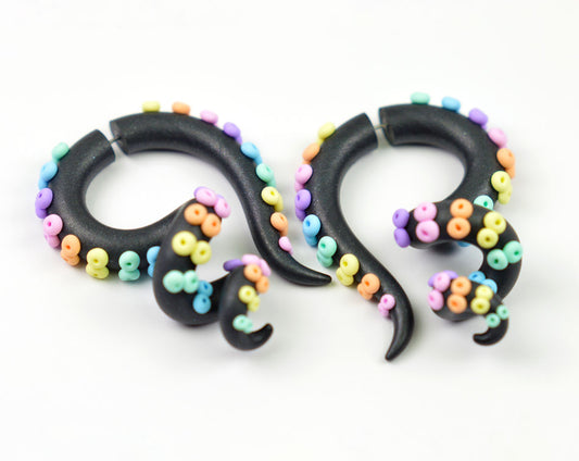 Pastel Goth Rainbow In The Dark Sky Boucles d'oreilles tentacule Jauges de tentacule