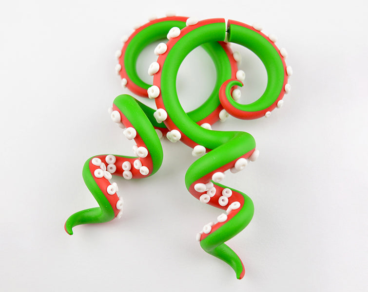 Rot-weiße und grüne weihnachtliche leichte Weihnachts-Oktopus-Tentakel-Ohrringe
