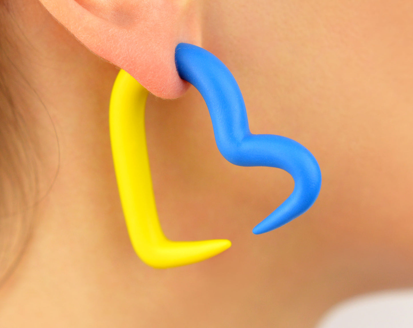 Herz Ohrringe Blau Gelb Ukraine Flagge Fake Ohrmessgeräte Faux Plugs