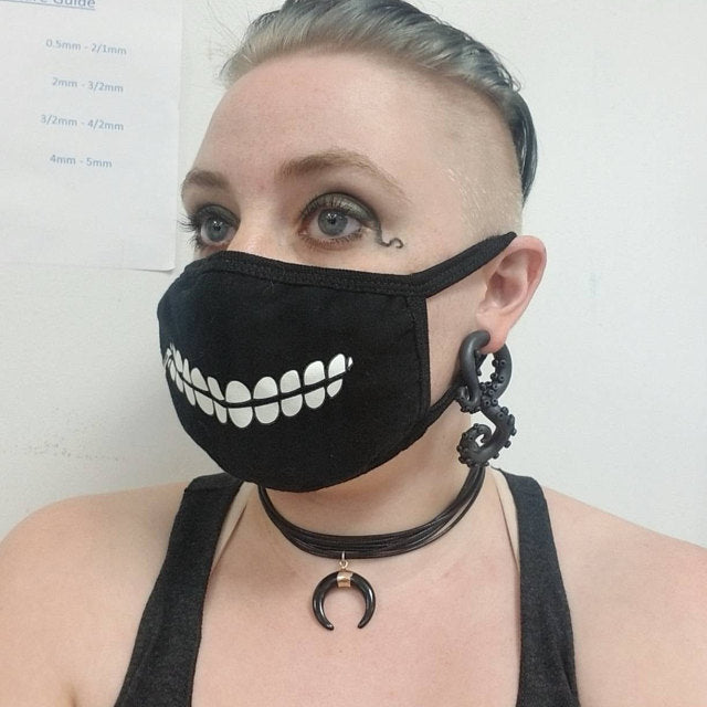 Schimmernde schwarze Oktopus-Tentakel-Ohrringe, Messgeräte für alternative Ohrringe