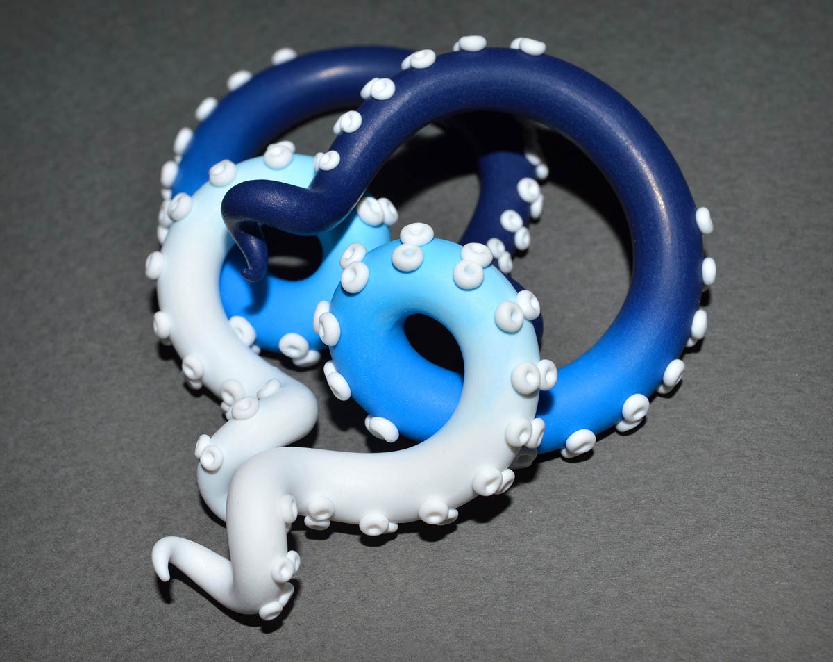 Marineblaue Ohrringe, Tentakel-Messgeräte und Fake-Gauge-Ohrringe/Fake-Plugs