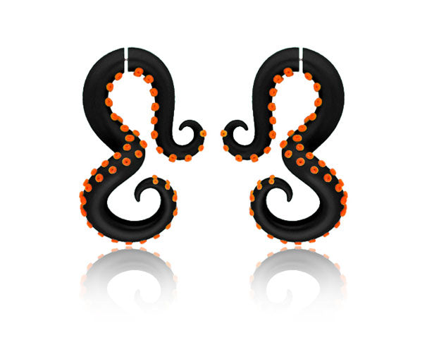 I made these tentacle pumpkin earrings with black tentacle body and orange suction cups. You can customize the color of your tentacle earrings according to your preference. I make both halloween earrings (halloween stud earrings) and halloween gauges (for gauged earlobes). Halloween earrings for halloween costumes.
