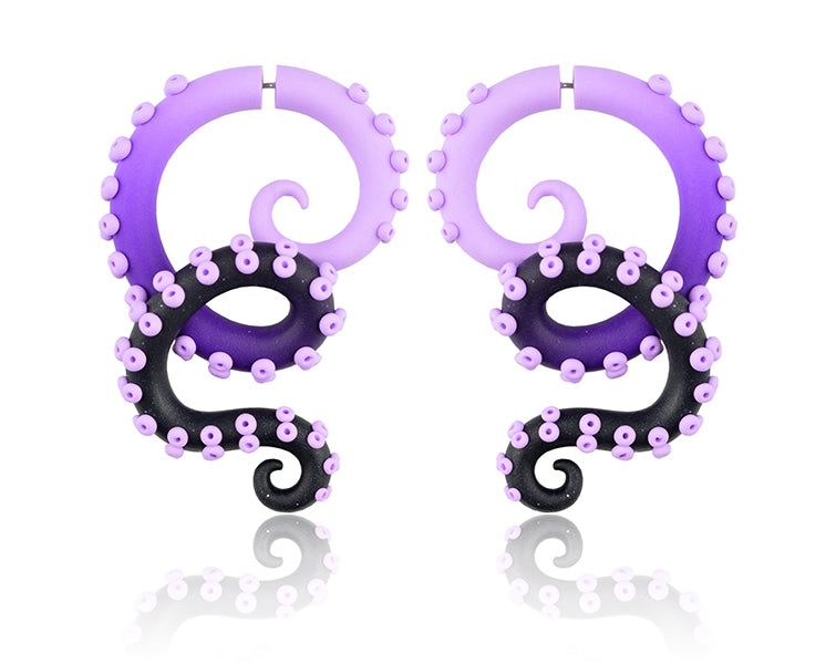 I made these octopus tentacle earrings with ombre from light purple to purple to glitter black. I make these purple tentacles both fake earrings that look real and real tentacle ear plugs. Purple goth earrings by Tania Chernova. Octopus emo earrings, aesthetic earrings.