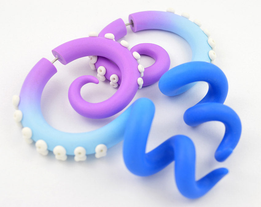I make these octopus earrings with lavender light blue and blue ombre. I can make both tentacle gauges and tentacle fake gauges.